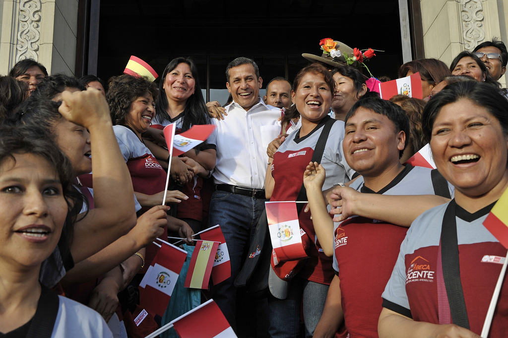 Presidente Humala plantea pacto con docentes para mejorar calidad educativa en el Perú