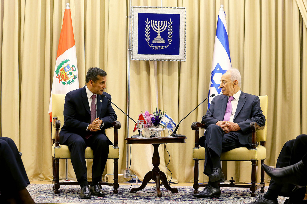 Presidente Humala sostuvo encuentro con mandatario israelí Shimon Peres