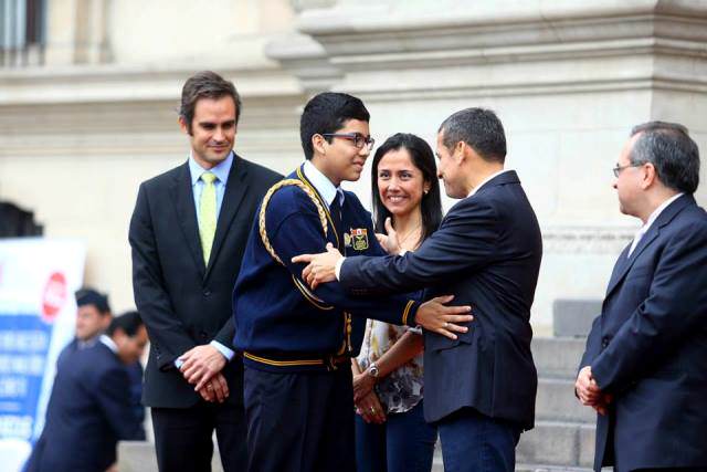 “La educación pública en el Perú se tiene que consolidar”, afirmó el mandatario