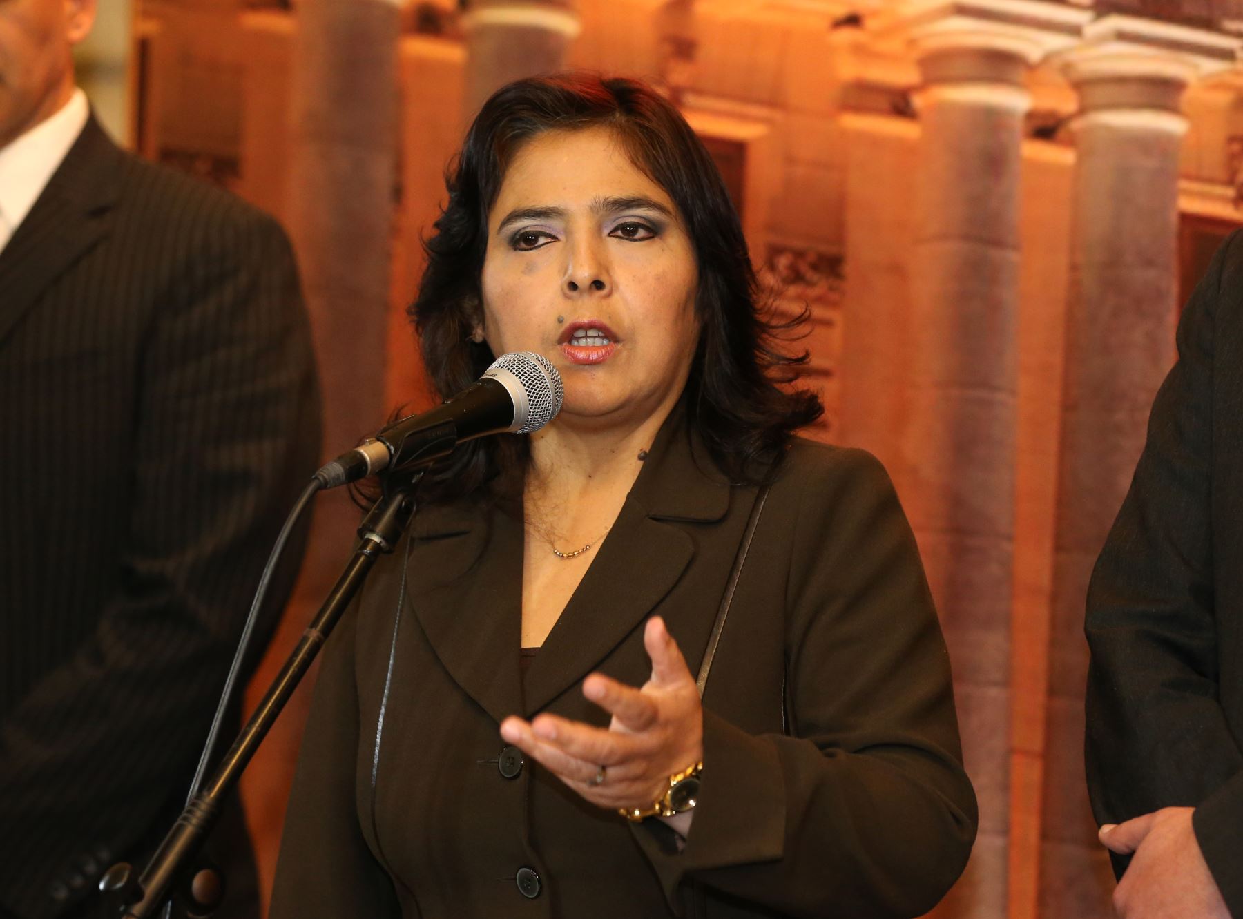 Ana Jara afirma que se debe seguir perfeccionando mecanismos de diálogo