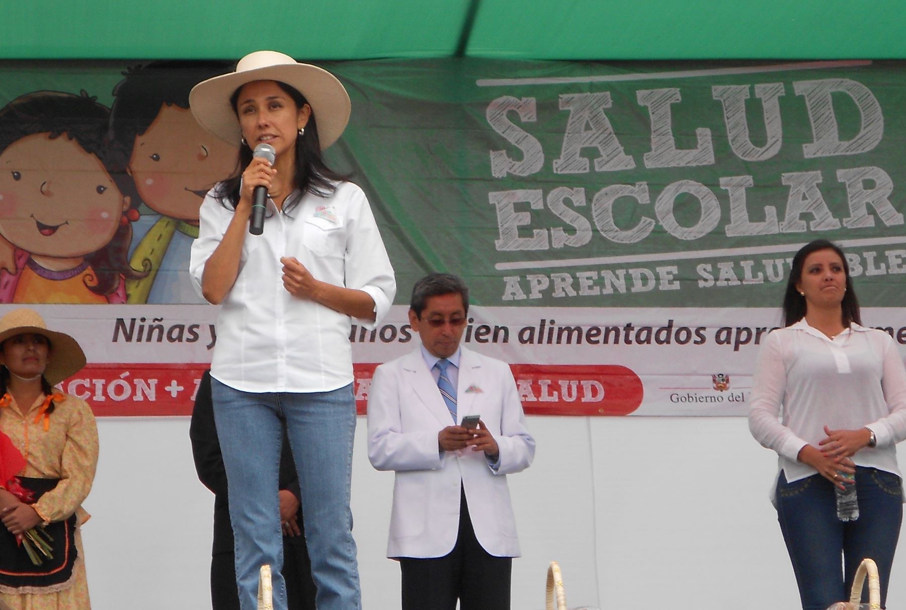 Primera Dama: esperamos que siguientes gobiernos continúen impulso a Qali Warma