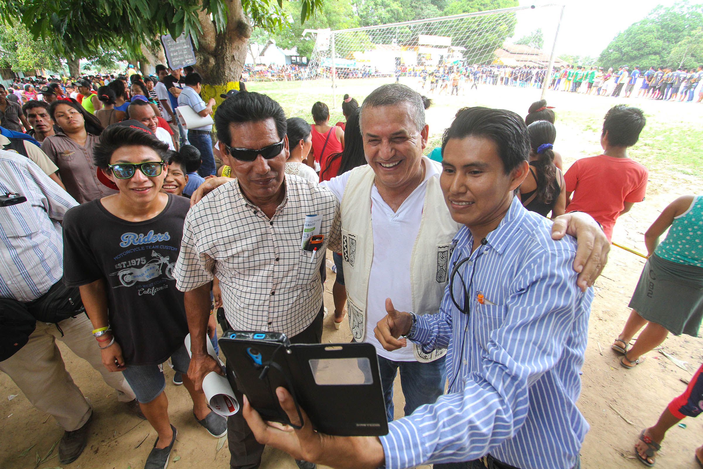 Candidato  a la presidencia por el PNP, Daniel Urresti  inauguró  xxv campeonato “Copa Indígena 2016”