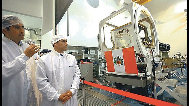Satélite Perú Sat-1 ya es operado solo por ingenieros peruanos