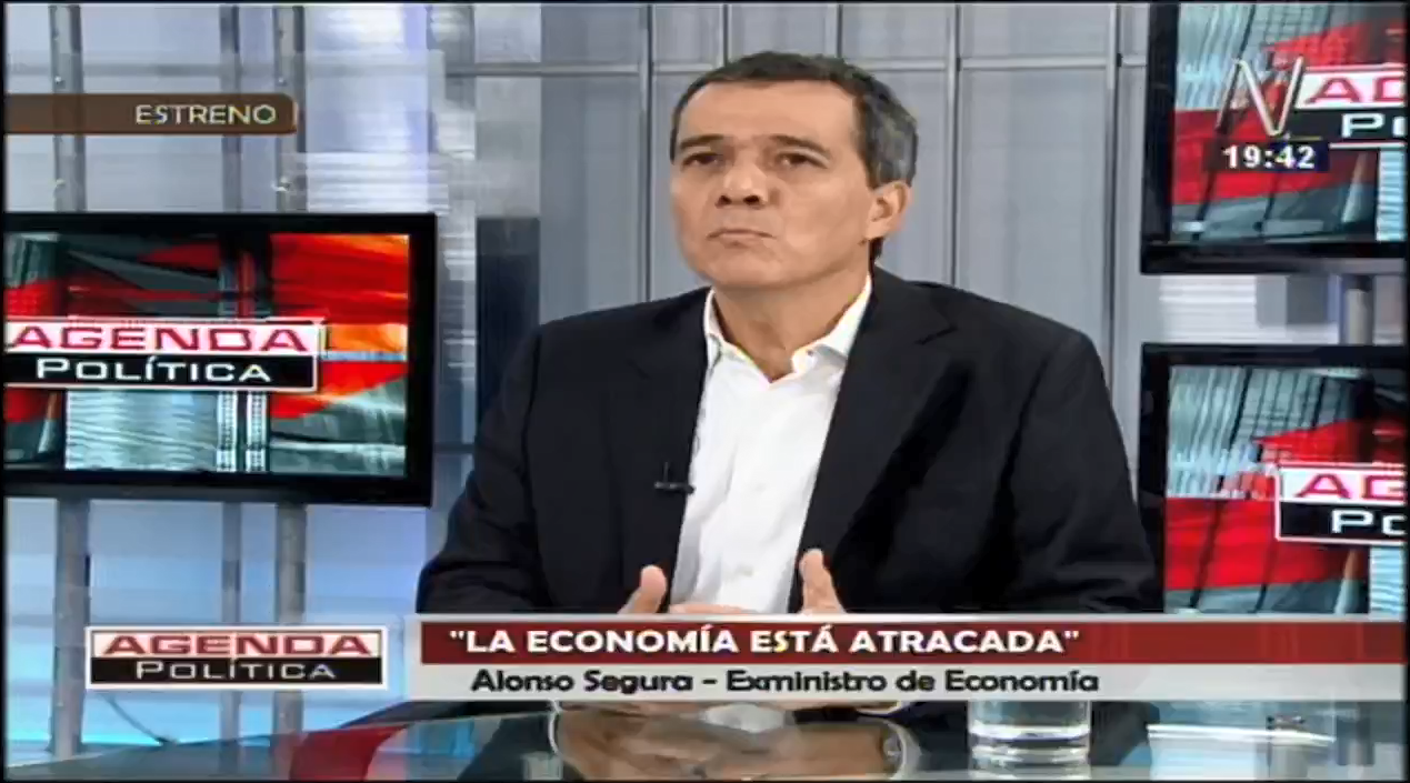 Alonso Segura: Durante gestión de Ollanta Humala se equipo logísticamente a las FFAA