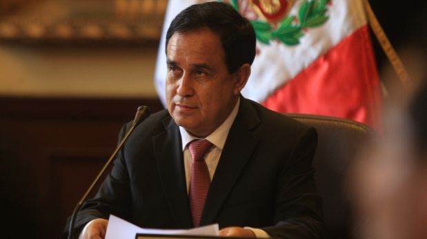 Entrevista al excongresista Fredy Otárola